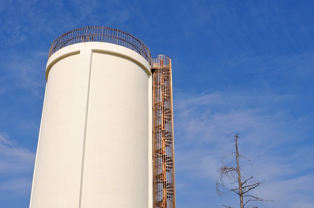 venkovní točité schodiště